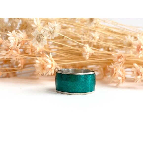 Turquoise Enamel Cigar Style Band Vintage Sterling Silver Ring - sz 7.25 - Picture 6 of 10